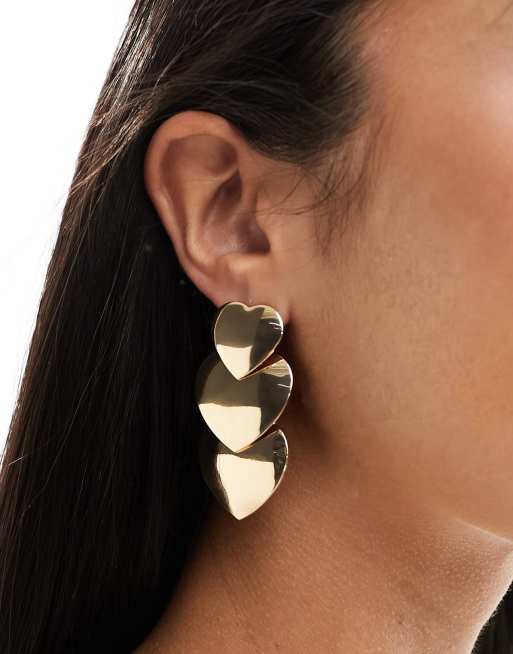 DesignB London - Orecchini appariscenti color oro con triplici cuori