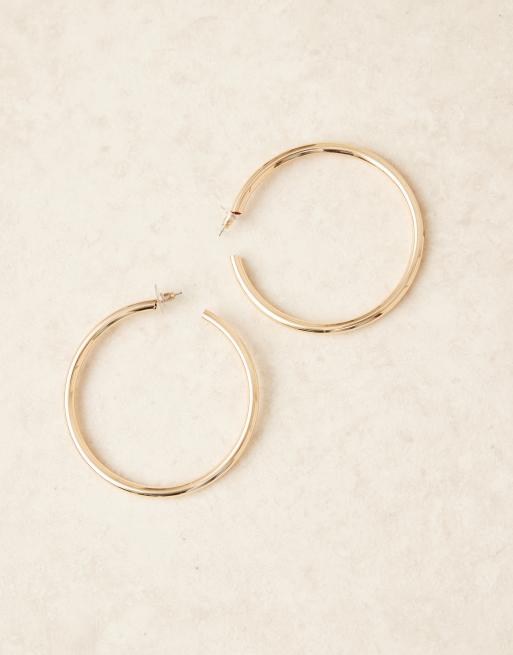 DesignB London - Orecchini dorati a cerchio grande e spesso da 76 mm, 2 di 3