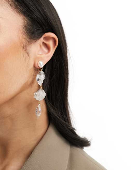 DesignB London - Orecchini pendenti oro con perle e conchiglie 