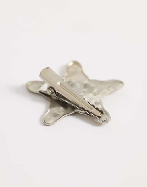 DesignB London pack of 2 star hair clips in silver, 2 of 3