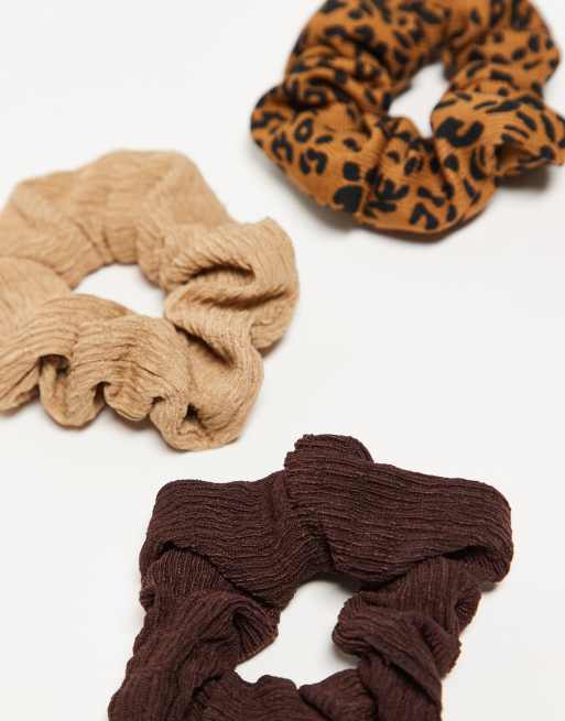 DesignB London pack of 3 plisse hair scrunchie in neutral and zebra print  , 2 of 4