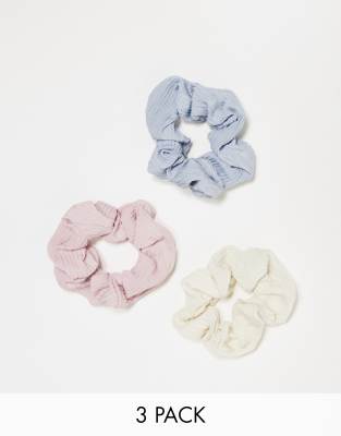 DesignB London DesignB London pack of 3 plisse hair scrunchie in pastel tones-Multi