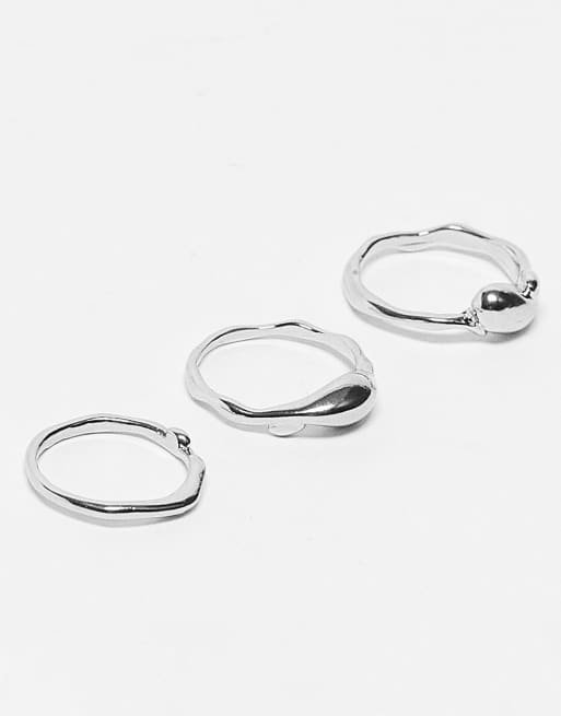 DesignB London - Pakke med 3 sølvfarvede ringe i smeltende metal-design