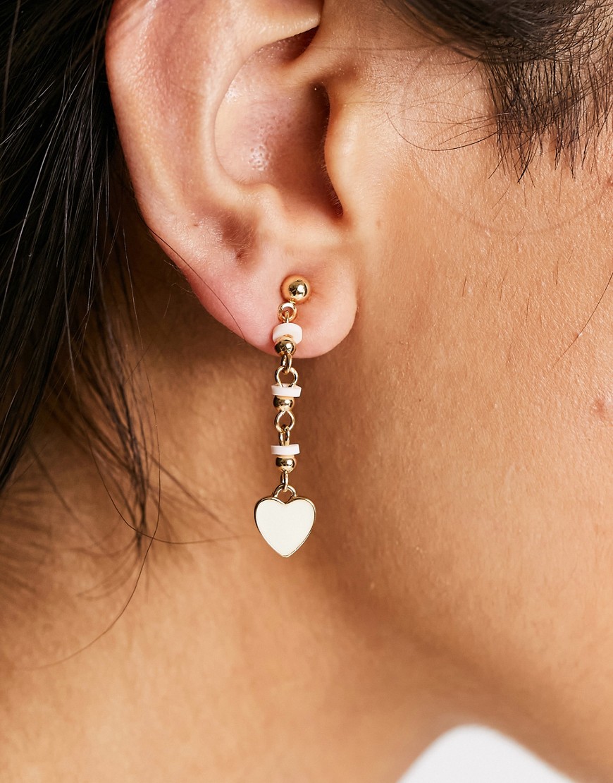 pearl and heart drop earrings in gold
