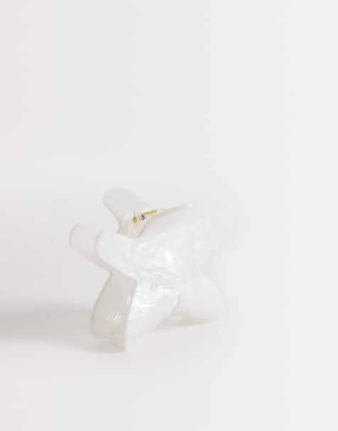 DesignB London pearlescent starfish hair claw clip in white - view 1