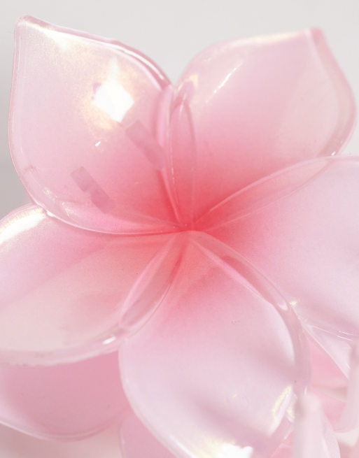 DesignB London - Pink hårklemme med design med hibiscus-blomst, 3 af 3
