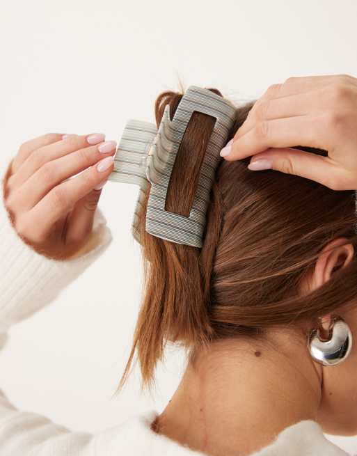 DesignB London - Pinza per capelli XL grigia a righe rettangolare