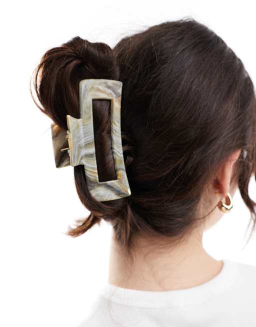 DesignB London - Pinza per capelli XL in resina marmorizzata bianca 