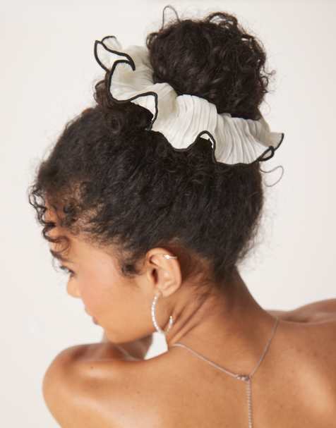 DesignB London plisse contrast tipping scrunchie in white - view 1