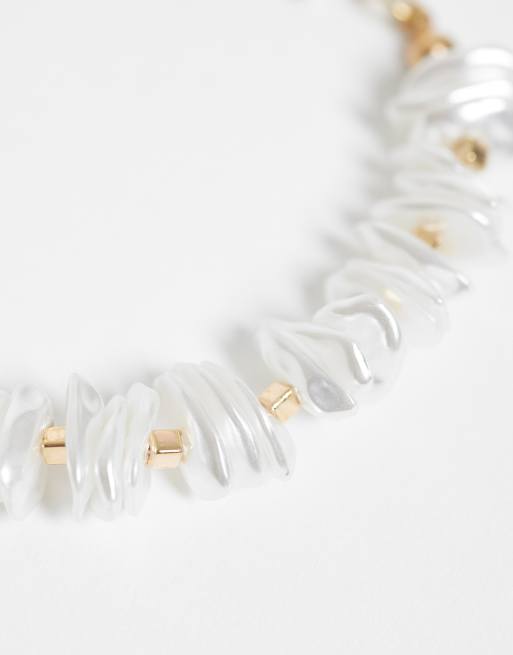 DesignB London - Pulsera blanca con cuentas de conchas sintéticas, 3 de 3