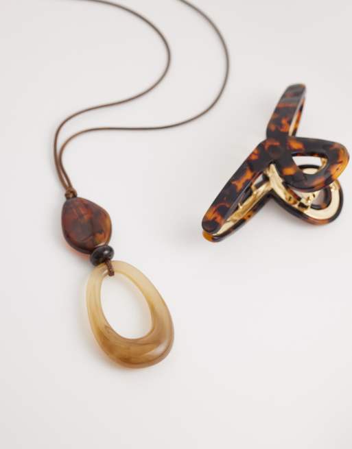 DesignB London resin pendant cord necklace in cream, 4 of 4