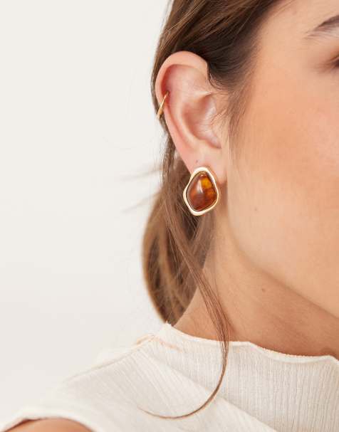 DesignB London resin set stone stud earrings in amber gold tone - view 1
