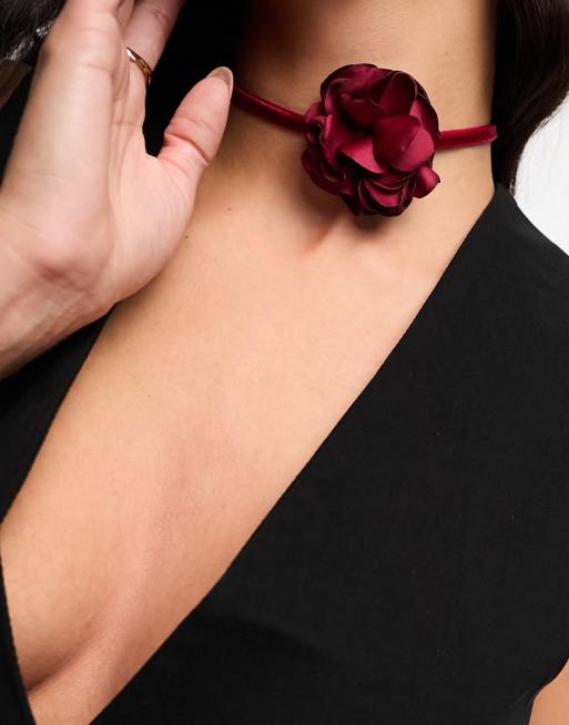 DesignB London rose corsage choker necklace in dark red , 2 of 4