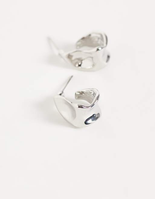 DesignB London sculpted  hoop earrings in silver, 4 of 4