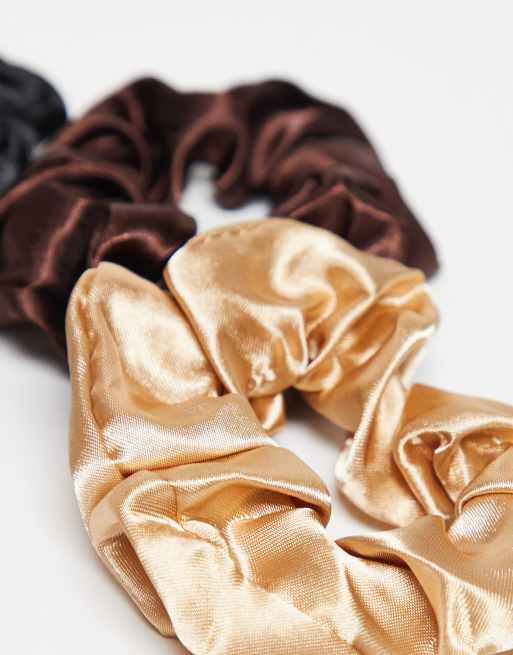 DesignB London - Set van 3 satijnen haar scrunchies in cool neutraal, 3 van 3