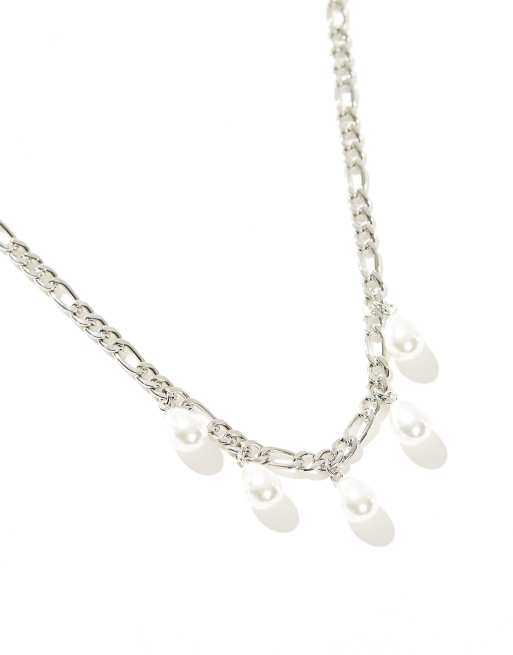 DesignB London – Silverfärgat halsband med figarolänkar och pärlor  , 2 av 4