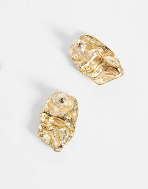 DesignB London skulpturerede ørestikker i guld, 4 af 4