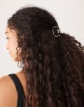 [DesignB London] DesignB London small molten metal hair claw clip in silver No Size SILVER
