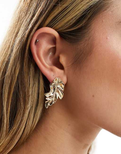 Stud style store earrings