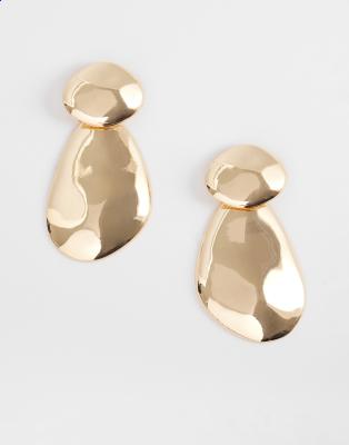 DesignB London - Statement-Ohrhänger in geschmolzener Goldoptik-Goldfarben