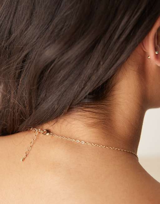 DesignB London strawberry pendant necklace in gold tone, 3 of 3