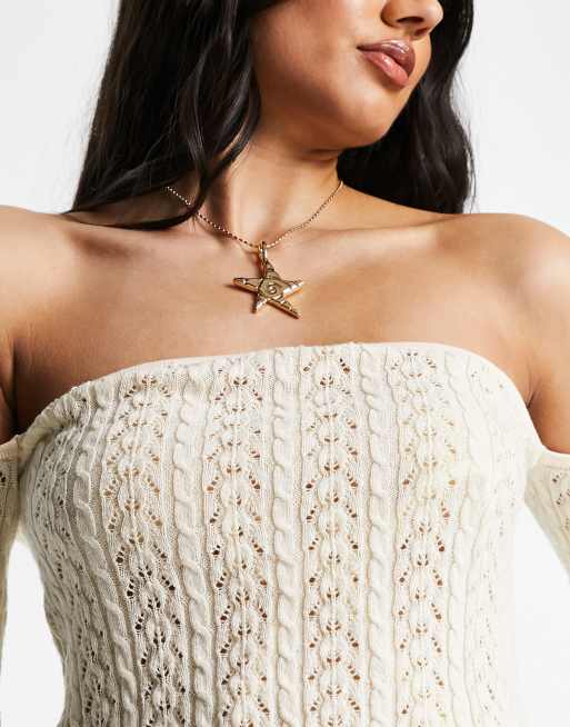 DesignB London swirl texture star pendant necklace in gold, 4 of 4