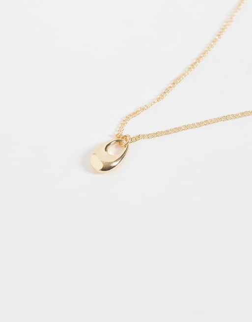 DesignB London teardrop pendant necklace in gold, 4 of 4