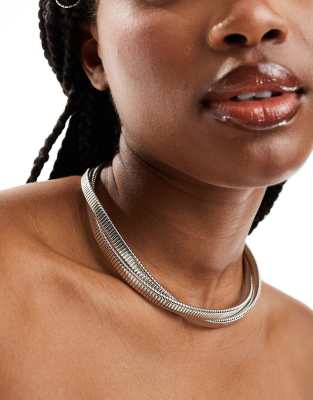 DesignB London textured chunky necklace in silver