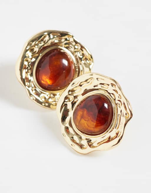 DesignB London textured stud earrings with amber stone-setting in gold, 4 of 4