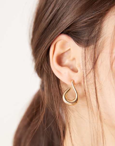 DesignB London twisted hoop stud earrings in gold - view 1