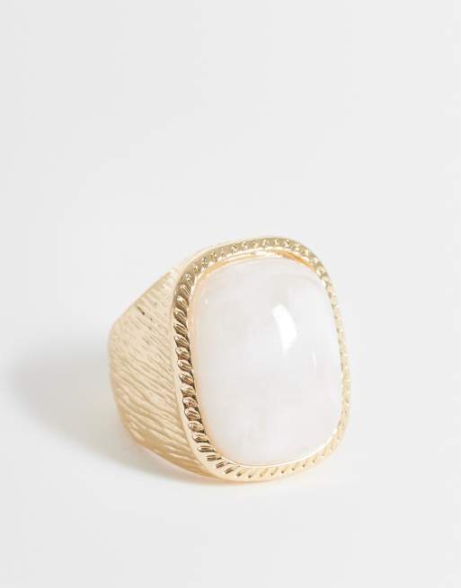 DesignB London vintage inspired resin ring in gold, 1 of 3