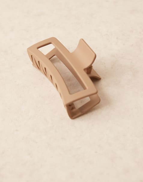 DesignB London - XL haarklem in beige - view 1