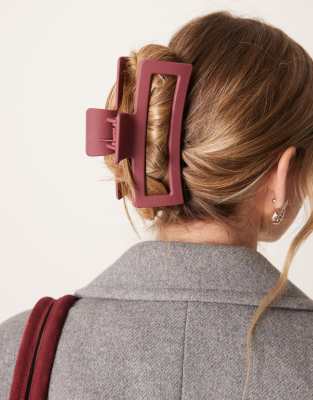 DesignB London DesignB London XL hair claw in matte burgundy-Red