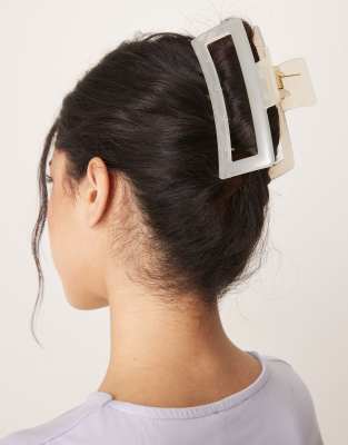 DesignB London DesignB London XL hair claw in white