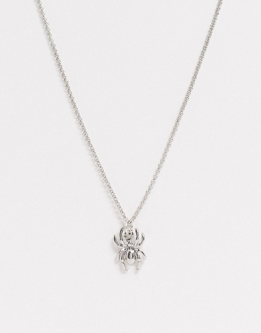 DesignB neck chain in silver with spider pendant