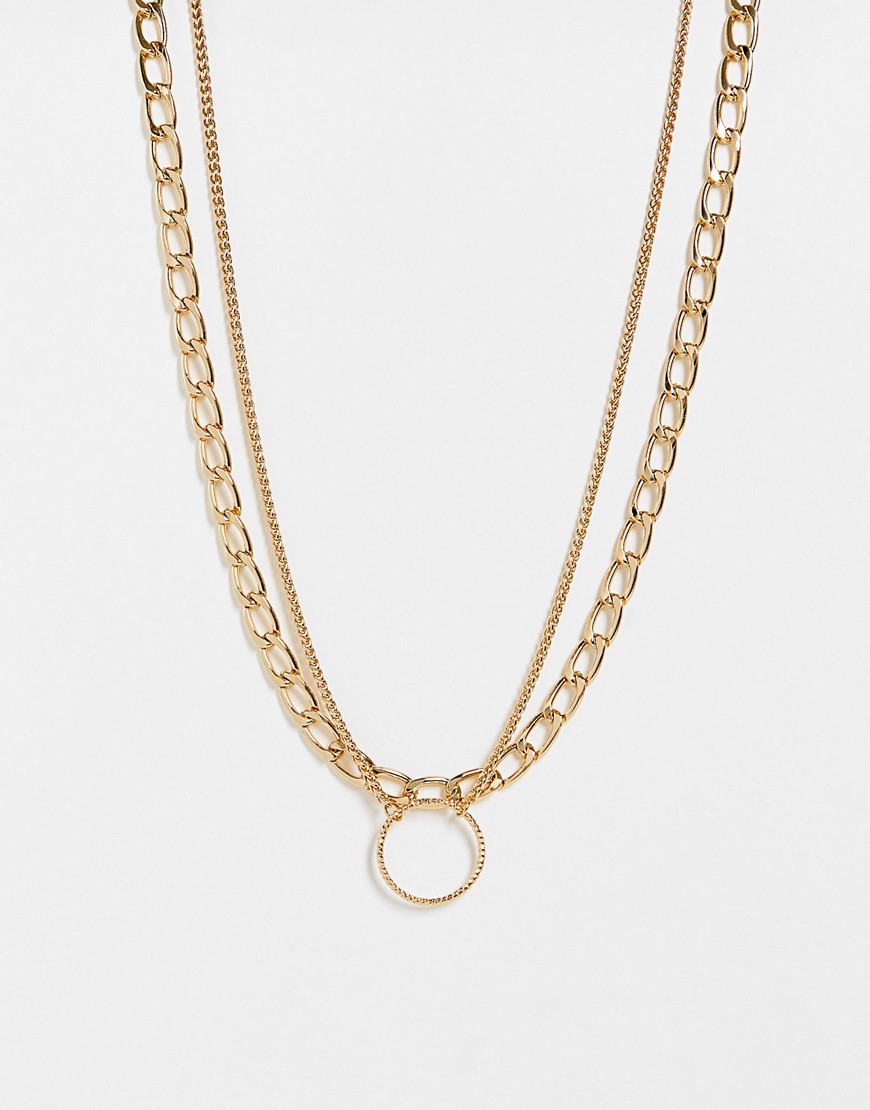 DesignB pack of 2 necklaces with open circle in gold tone