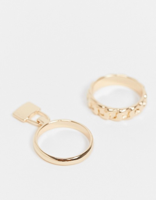 DesignB ring 2 pack in gold with chain design and padlock charm