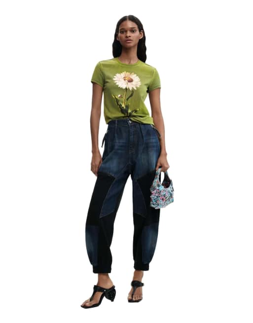 Desigual - Aansluitend T-shirt met madeliefje in groen, 2 van 4