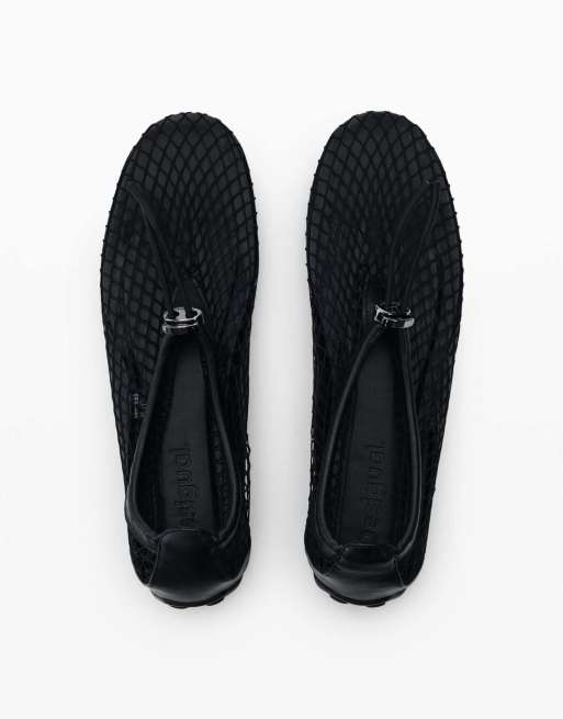 Desigual Adjustable flat ballerina in black, 3 of 4