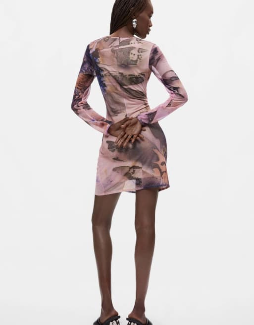 Desigual bedrucktes Kleid mit extralangen Ärmeln in Pink, 2 von 3