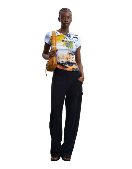 Desigual – Bedrucktes T-Shirt aus 100% Baumwolle in Weiß, 2 von 4