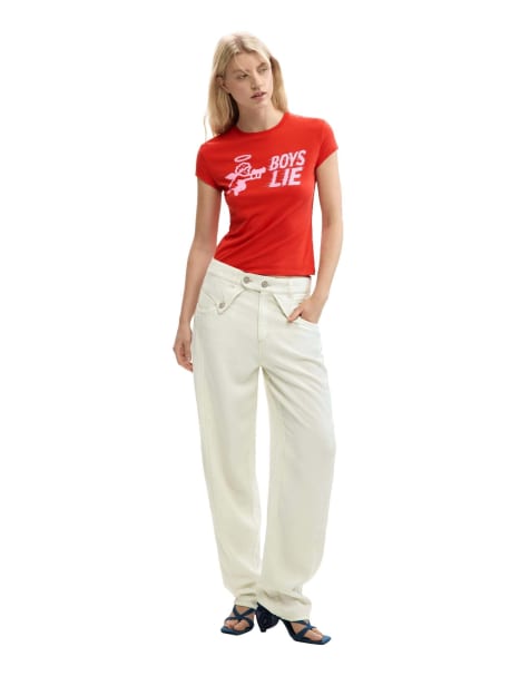 Desigual - Camiseta roja entallada con estampado "Boys lie" - view 1