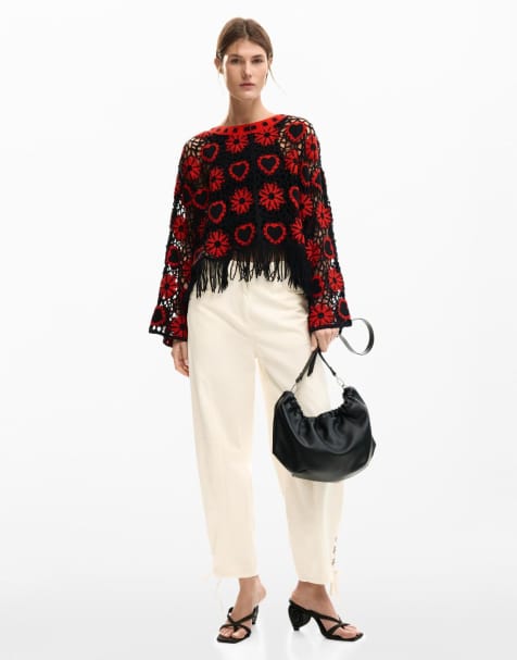 Desigual - Gehaakte sweater met hartjes in zwart - view 1