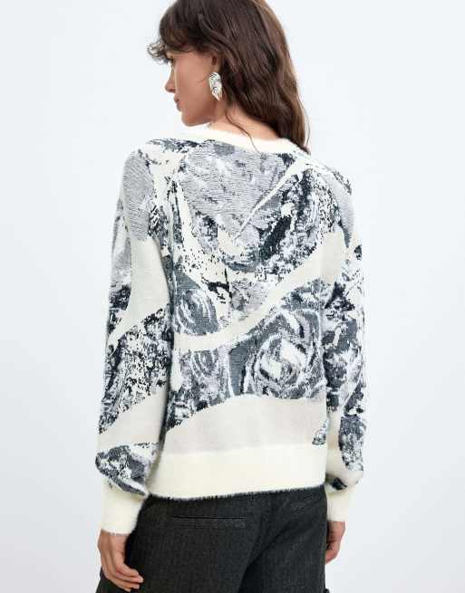 Desigual Jacquard-Pullover m. c. lacroix in Weiß, 2 von 3