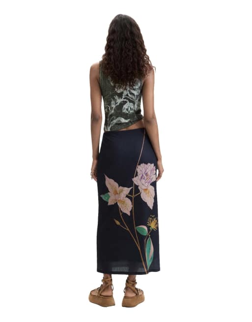 Desigual Long printed skirt in black, 2 of 4