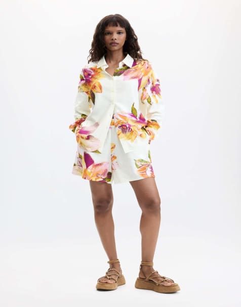 Desigual Printed floral shirt in white - view 1
