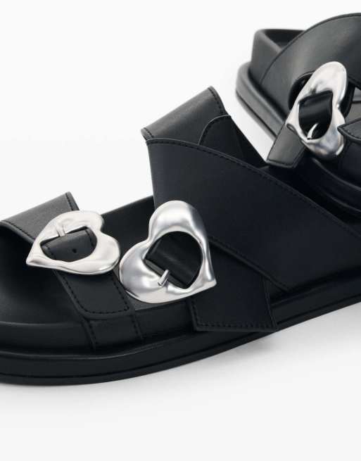 Desigual - Sandalen met plateauzool en harten in zwart, 4 van 4