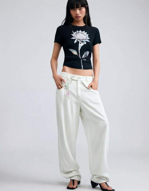 Desigual - T-shirt à fleurs - Noir - view 1