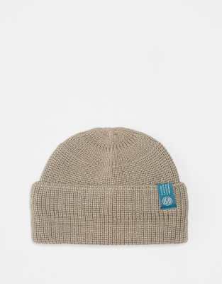 Deck Pill beanie in khaki-Green