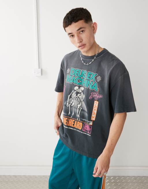 Deus Ex Machina - Forvasket sort T-shirt med 